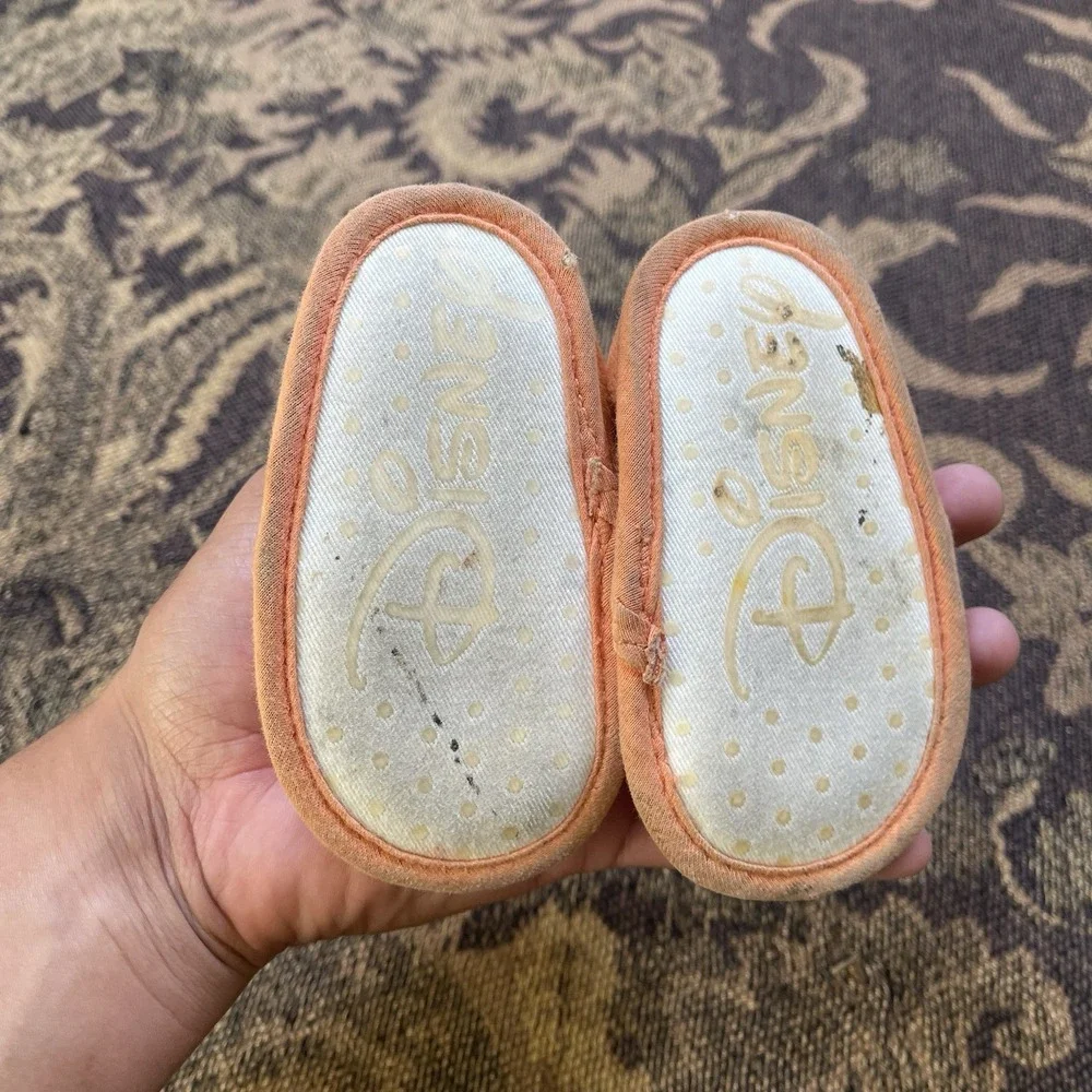 Vtg Y2K Disney Baby Winnie the Pooh Tigger infant soft slippers 6-12 months